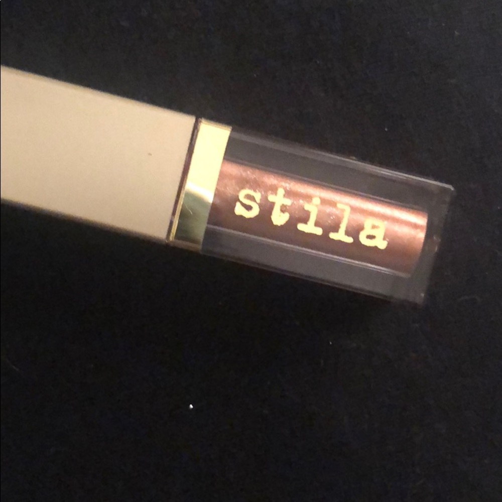 Stila glitter and glow liquid eyeshadow